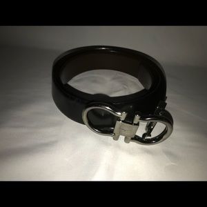 Women’s ferragamo belt size 27